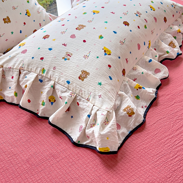 91家纺网 家纺一手货源 找家纺 找底底家纺 2026新款A类泡泡棉双层纱四件套花边夏被四件套 小确幸