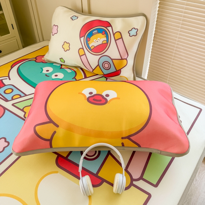 91家纺网 家纺一手货源 找家纺 潮邦创意家居 2026新款A类小冰皮软席油光冰丝席-巴波布布系列【含A类检测报告】 茨茨星球