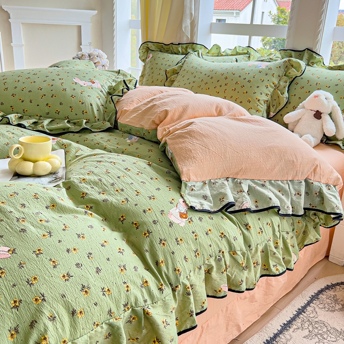 91家纺网 家纺一手货源 找家纺 找底底家纺 2026新款A类泡泡棉双层纱四件套花边夏被四件套 青橘兔