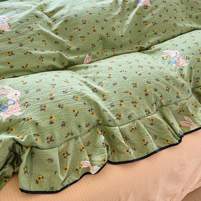 91家纺网 家纺一手货源 找家纺 找底底家纺 2026新款A类泡泡棉双层纱四件套花边夏被四件套 青橘兔