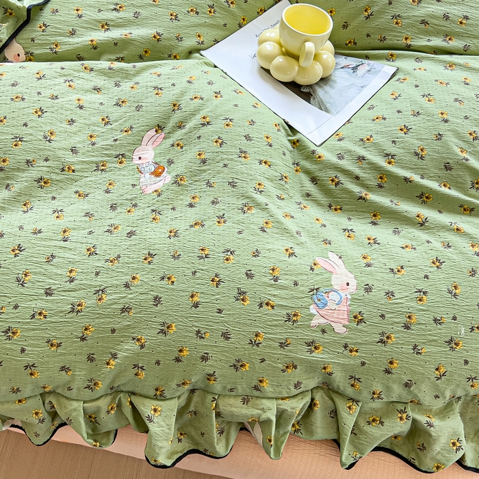 91家纺网 家纺一手货源 找家纺 找底底家纺 2026新款A类泡泡棉双层纱四件套花边夏被四件套 青橘兔