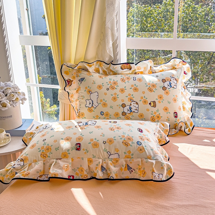 91家纺网 家纺一手货源 找家纺 找底底家纺 2026新款A类泡泡棉双层纱四件套花边夏被四件套 萌宠拾光