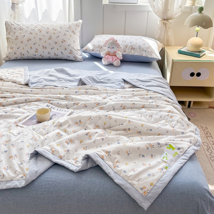 91家纺网 家纺一手货源 找家纺 欧雅搁家纺 2026新款凉感丝滑小冰被夏被夏凉被空调被 甜蜜果枝