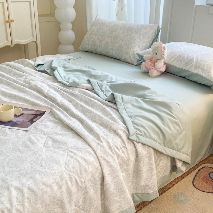 91家纺网 家纺一手货源 找家纺 欧雅搁家纺 2026新款凉感丝滑小冰被夏被夏凉被空调被 绿意丛生