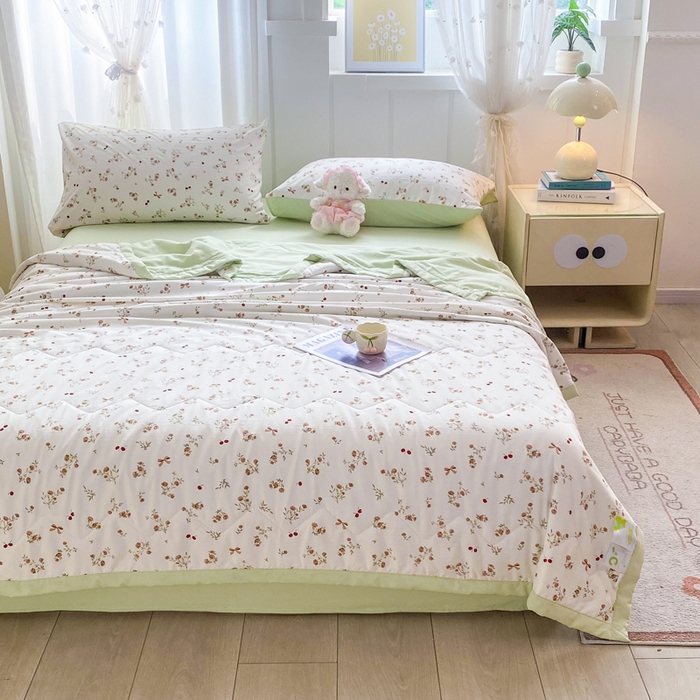 91家纺网 家纺一手货源 找家纺 欧雅搁家纺 2026新款凉感丝滑小冰被夏被夏凉被空调被 甜莓倚香