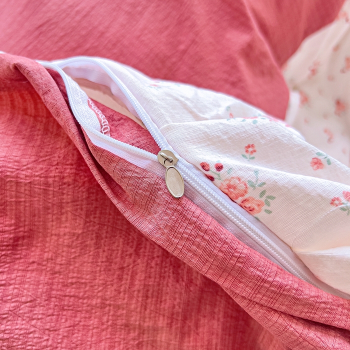 91家纺网 家纺一手货源 找家纺 找底底家纺 2026新款A类泡泡棉双层纱四件套花边夏被四件套 春不晚