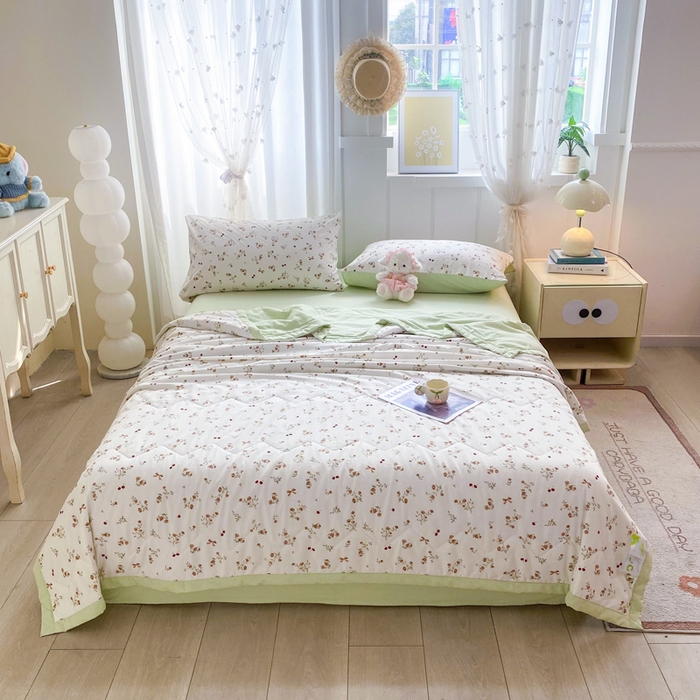 91家纺网 家纺一手货源 找家纺 欧雅搁家纺 2026新款凉感丝滑小冰被夏被夏凉被空调被 甜莓倚香