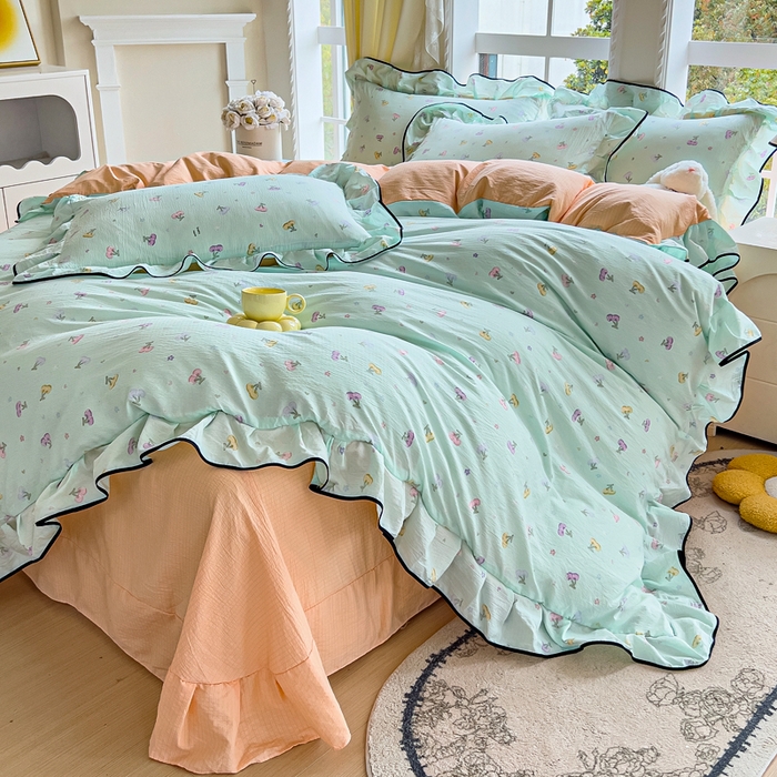 91家纺网 家纺一手货源 找家纺 找底底家纺 2026新款A类泡泡棉双层纱四件套花边夏被四件套 小樱桃