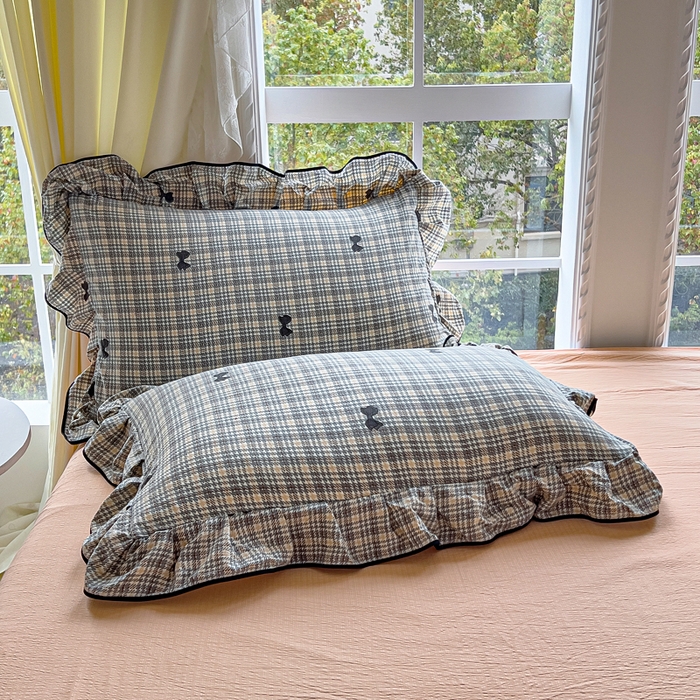 91家纺网 家纺一手货源 找家纺 找底底家纺 2026新款A类泡泡棉双层纱四件套花边夏被四件套 遇见-格桔