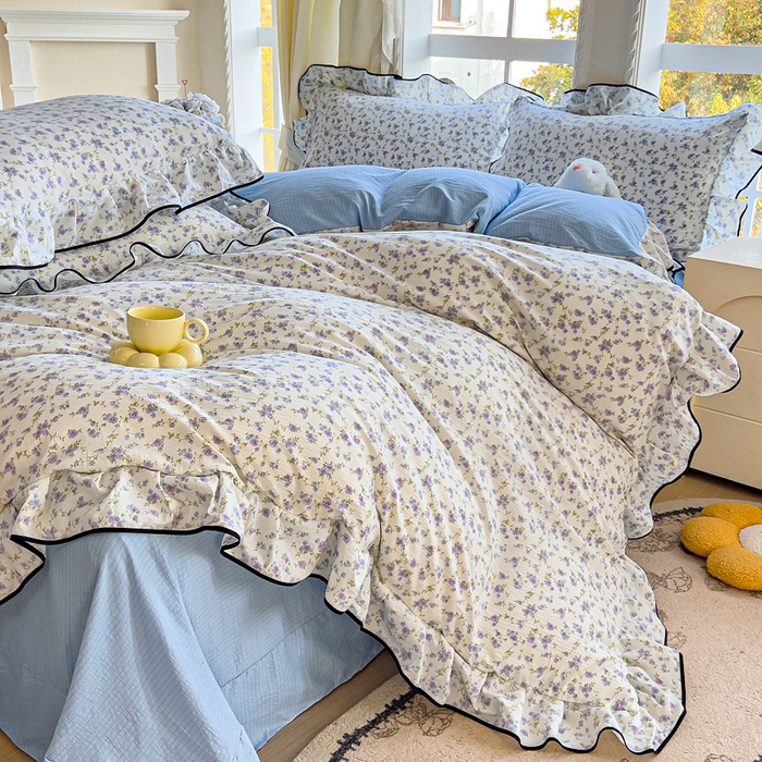 91家纺网 家纺一手货源 找家纺 找底底家纺 2026新款A类泡泡棉双层纱四件套花边夏被四件套 紫蕊奶芙