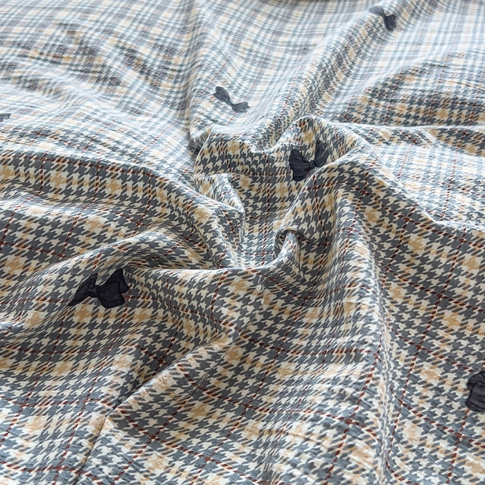 91家纺网 家纺一手货源 找家纺 找底底家纺 2026新款A类泡泡棉双层纱四件套花边夏被四件套 遇见-格桔