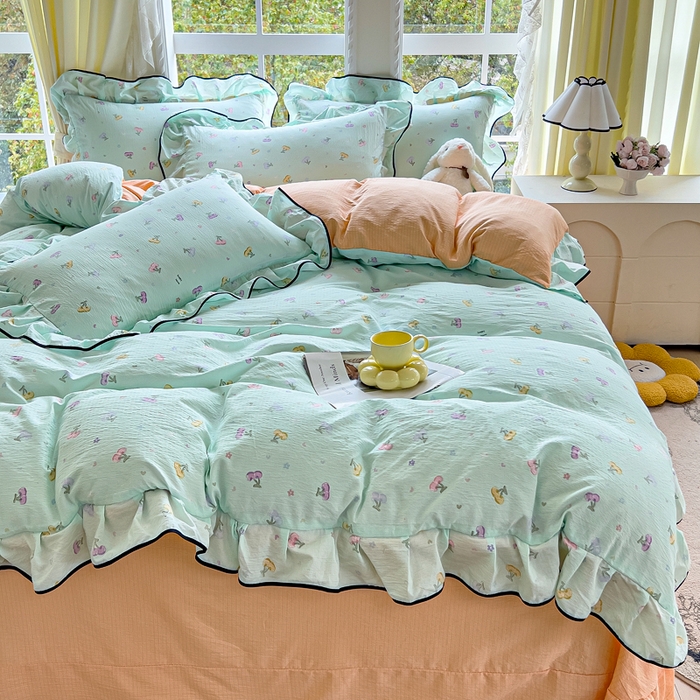 91家纺网 家纺一手货源 找家纺 找底底家纺 2026新款A类泡泡棉双层纱四件套花边夏被四件套 小樱桃