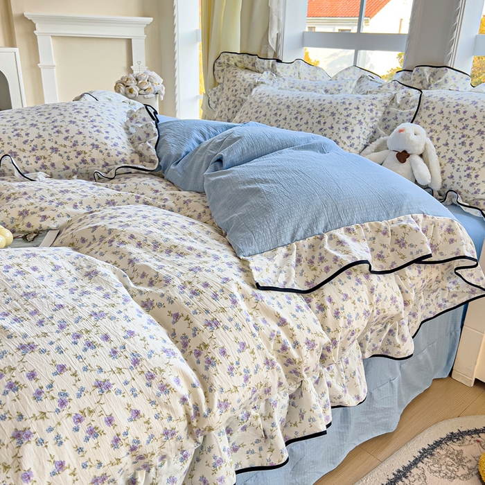 91家纺网 家纺一手货源 找家纺 找底底家纺 2026新款A类泡泡棉双层纱四件套花边夏被四件套 紫蕊奶芙