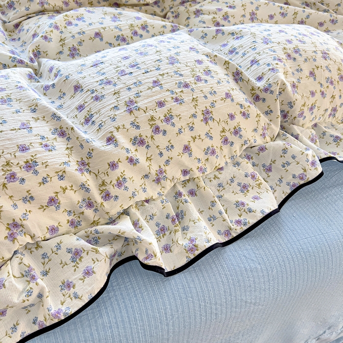 91家纺网 家纺一手货源 找家纺 找底底家纺 2026新款A类泡泡棉双层纱四件套花边夏被四件套 紫蕊奶芙