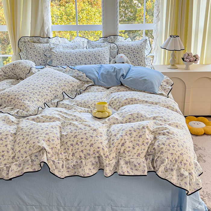 91家纺网 家纺一手货源 找家纺 找底底家纺 2026新款A类泡泡棉双层纱四件套花边夏被四件套 紫蕊奶芙