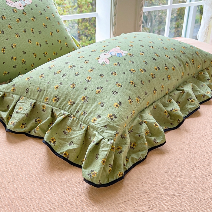 91家纺网 家纺一手货源 找家纺 找底底家纺 2026新款A类泡泡棉双层纱四件套花边夏被四件套 青橘兔