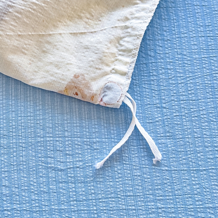 91家纺网 家纺一手货源 找家纺 找底底家纺 2026新款A类泡泡棉双层纱四件套花边夏被四件套 熊仔