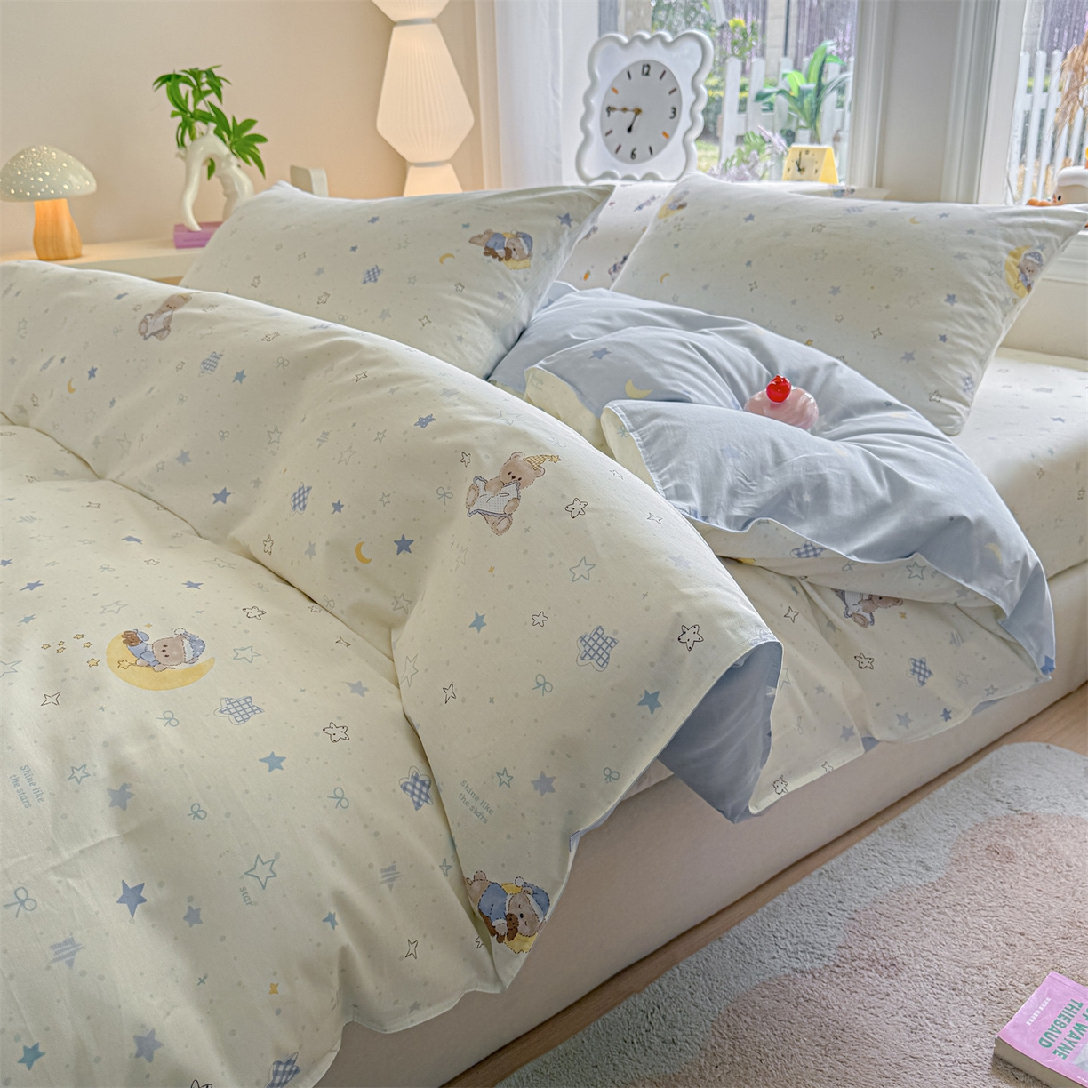 91家纺网 家纺一手货源 找家纺 优眠坊 2026新款全棉印花小清新单品系列-四件套    学生三件套（预留缩水） 酣睡熊-四件套