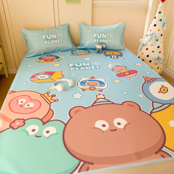 91家纺网 家纺一手货源 找家纺 潮邦创意家居 2026新款A类小冰皮软席油光冰丝席-巴波布布系列【含A类检测报告】 糯糯星球