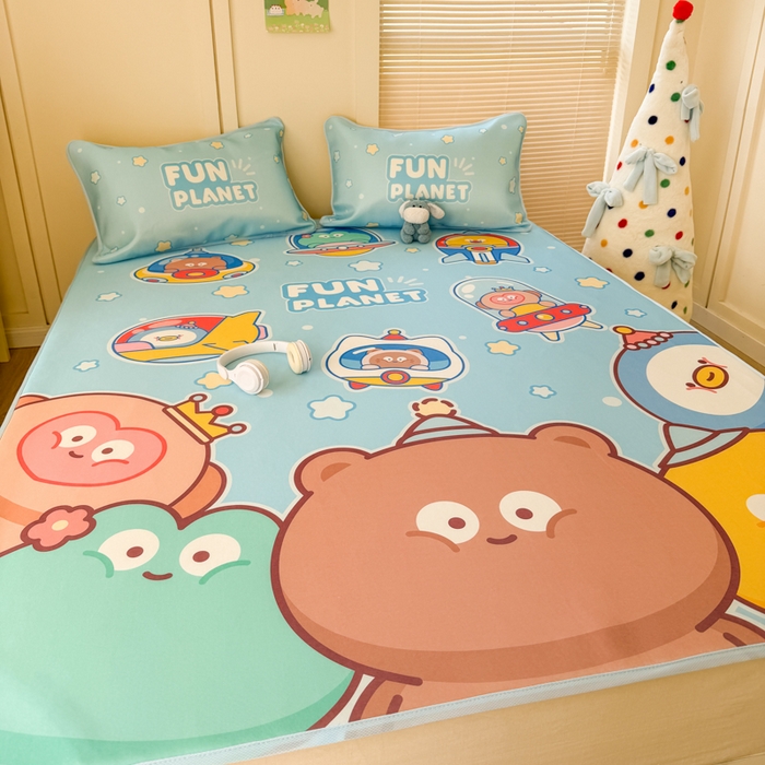 91家纺网 家纺一手货源 找家纺 潮邦创意家居 2026新款A类小冰皮软席油光冰丝席-巴波布布系列【含A类检测报告】 糯糯星球