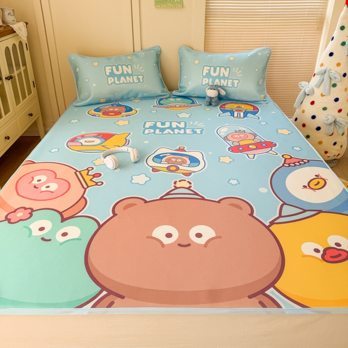 91家纺网 家纺一手货源 找家纺 潮邦创意家居 2026新款A类小冰皮软席油光冰丝席-巴波布布系列【含A类检测报告】 糯糯星球