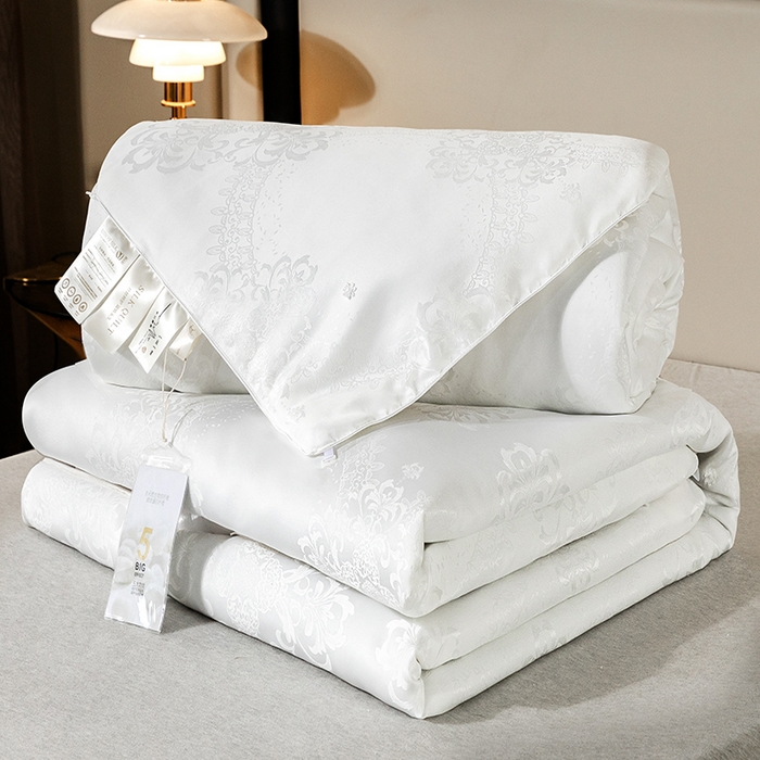 91家纺网 家纺一手货源 找家纺 （总）欧雅搁家纺 2026新款贡缎提花蚕丝被100%蚕丝夏被夏凉被空调被薄被子（包检测）