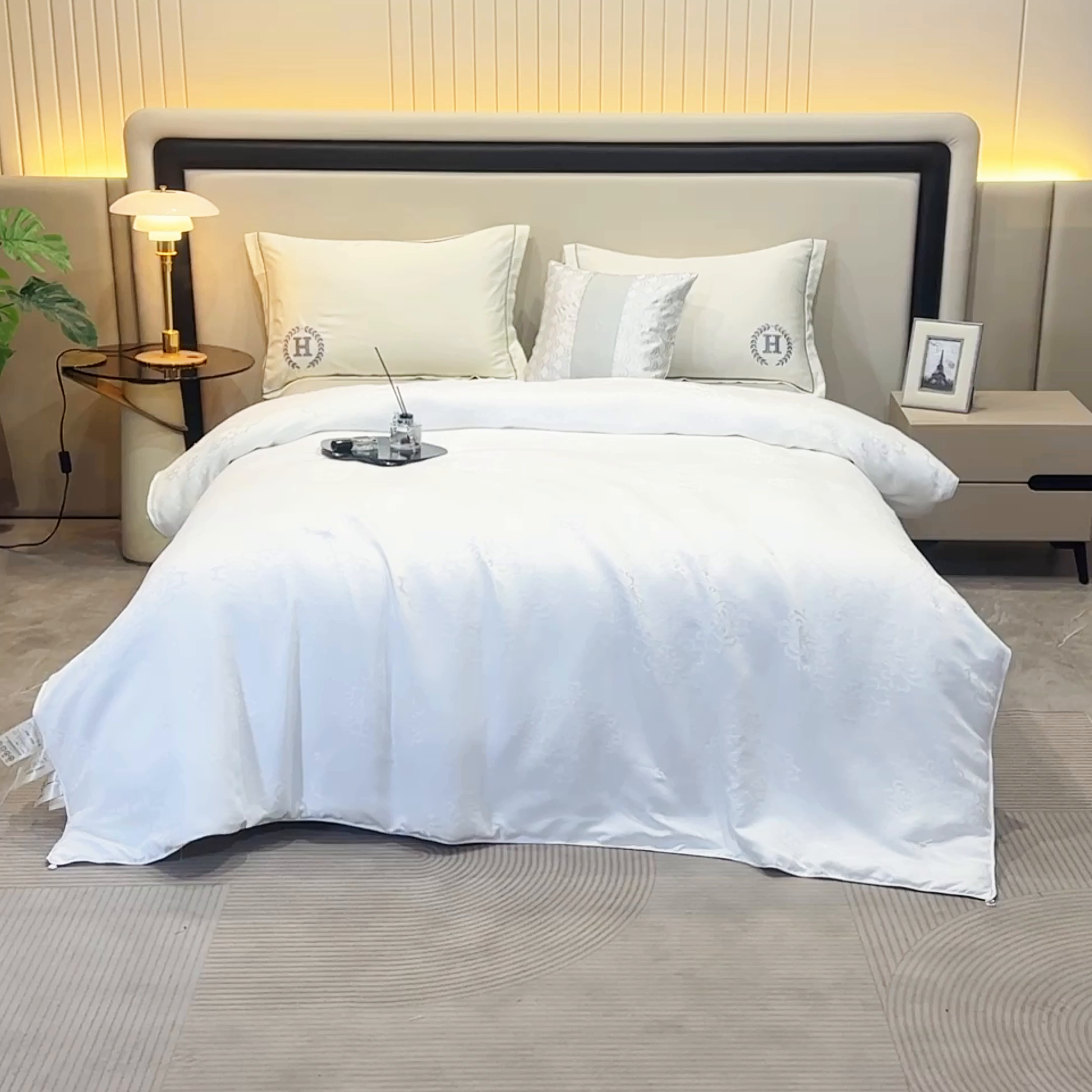 91家纺网 家纺一手货源 找家纺 （总）欧雅搁家纺 2026新款贡缎提花蚕丝被100%蚕丝夏被夏凉被空调被薄被子（包检测）