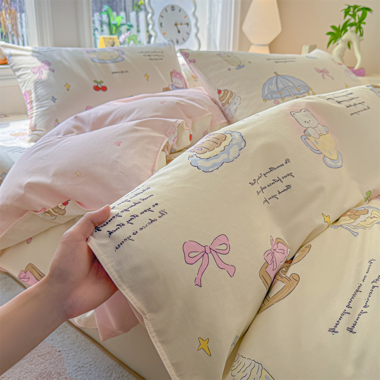 91家纺网 家纺一手货源 找家纺 优眠坊 2026新款全棉印花小清新单品系列-四件套    学生三件套（预留缩水） 童年趣宝-四件套