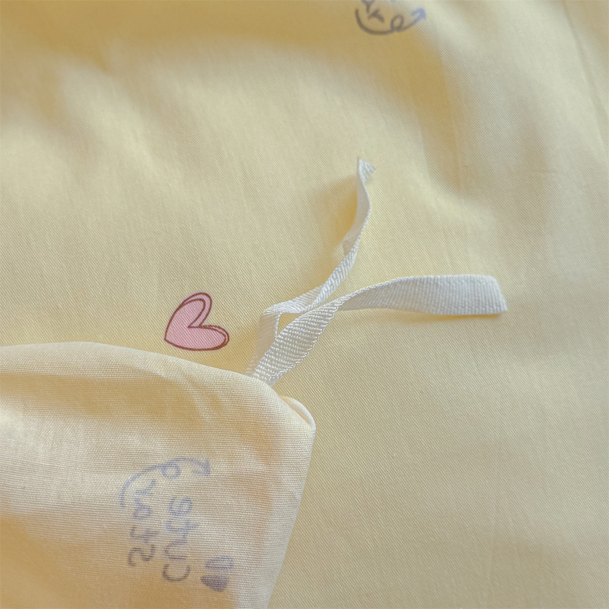 91家纺网 家纺一手货源 找家纺 优眠坊 2026新款全棉印花小清新单品系列-四件套    学生三件套（预留缩水） 芝士星星仔-四件套