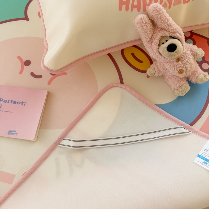 91家纺网 家纺一手货源 找家纺 潮邦创意家居 2026新款A类小冰皮软席油光冰丝席-巴波布布系列【含A类检测报告】 桃桃伙伴