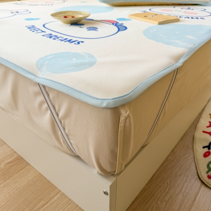 91家纺网 家纺一手货源 找家纺 潮邦创意家居 2026新款A类小冰皮软席油光冰丝席-巴波布布系列【含A类检测报告】 桃桃圈圈