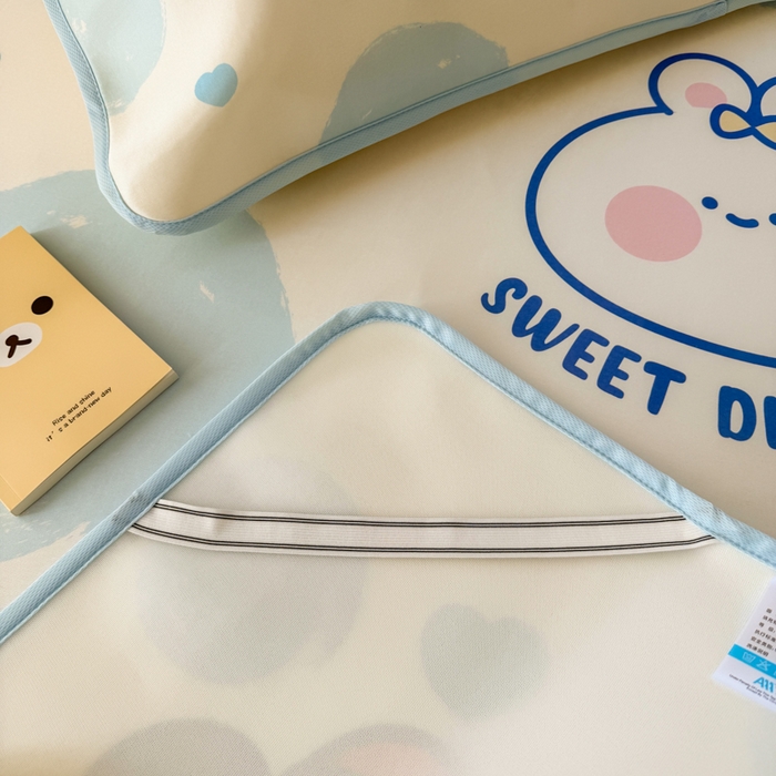 91家纺网 家纺一手货源 找家纺 潮邦创意家居 2026新款A类小冰皮软席油光冰丝席-巴波布布系列【含A类检测报告】 桃桃圈圈