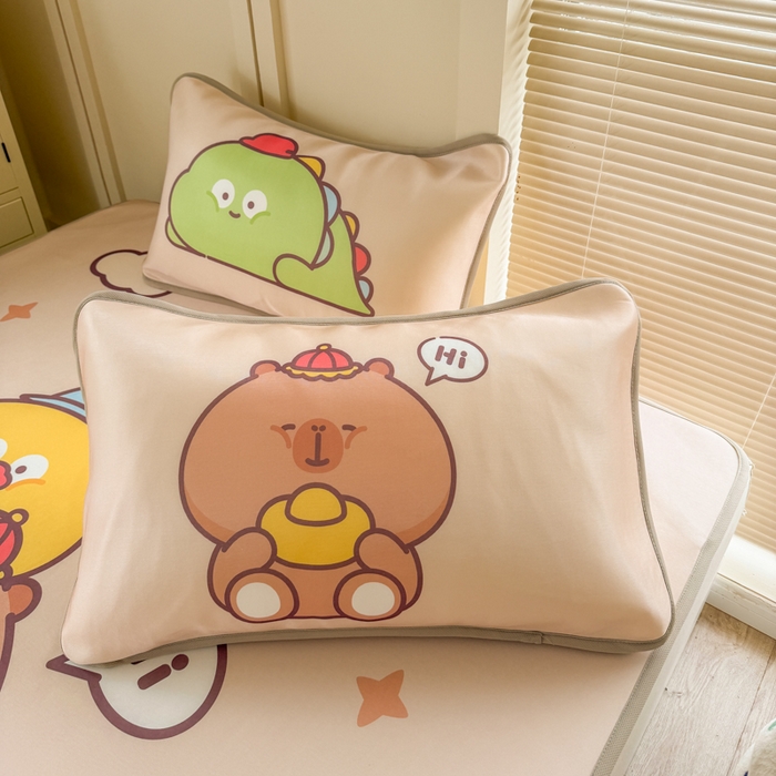 91家纺网 家纺一手货源 找家纺 潮邦创意家居 2026新款A类小冰皮软席油光冰丝席-巴波布布系列【含A类检测报告】 芽芽糖糖