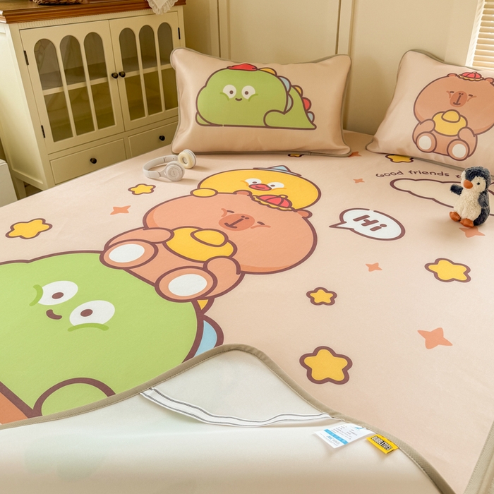 91家纺网 家纺一手货源 找家纺 潮邦创意家居 2026新款A类小冰皮软席油光冰丝席-巴波布布系列【含A类检测报告】 芽芽糖糖