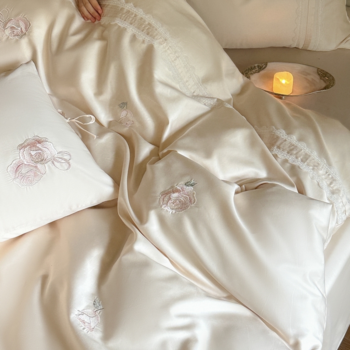 91家纺网 家纺一手货源 找家纺 树下 2026新款A类100支50S双股刺绣高支高密贡缎长绒棉四件套-柔堇 柔堇-粉