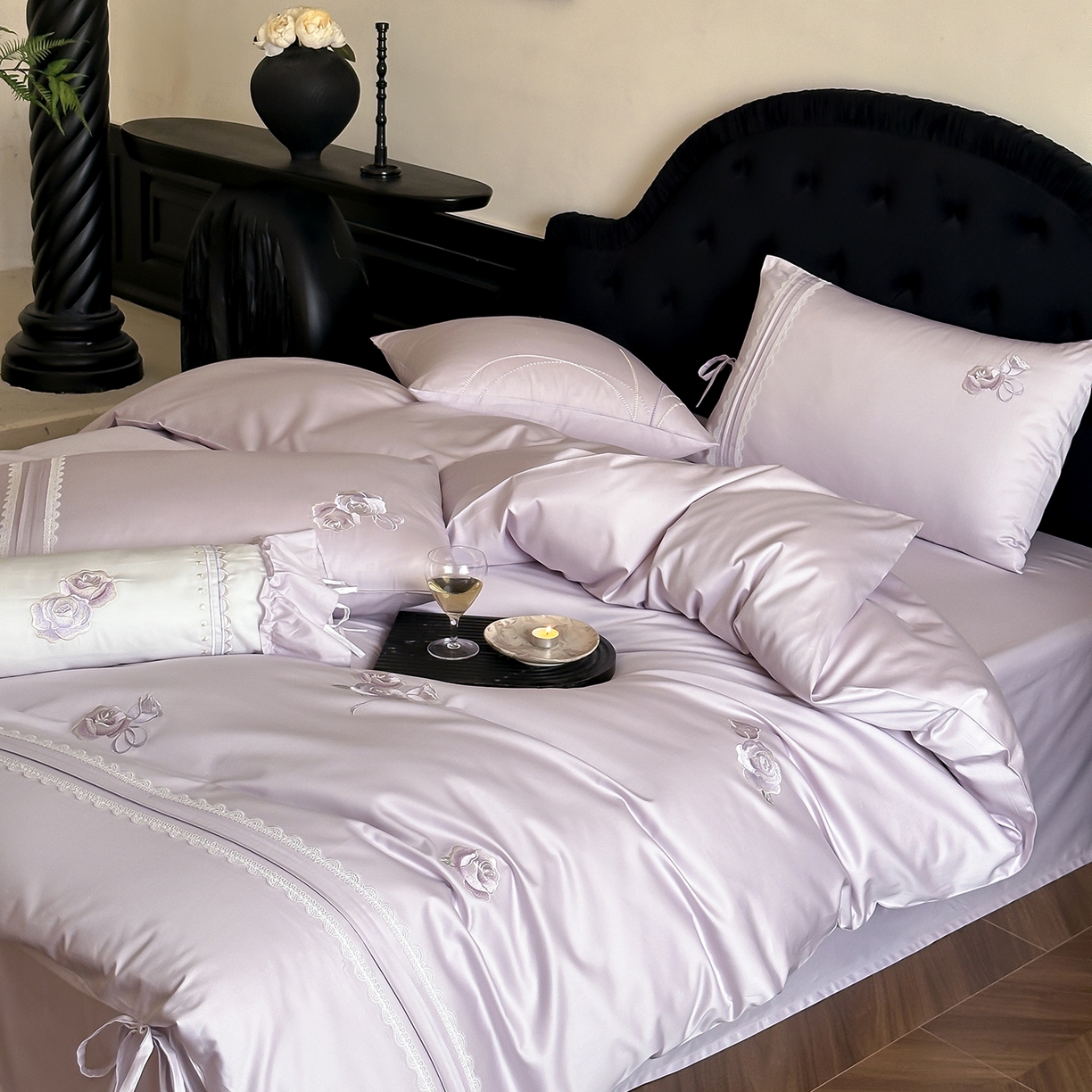 91家纺网 家纺一手货源 找家纺 （总）树下 2026新款A类100支50S双股刺绣高支高密贡缎长绒棉四件套-柔堇