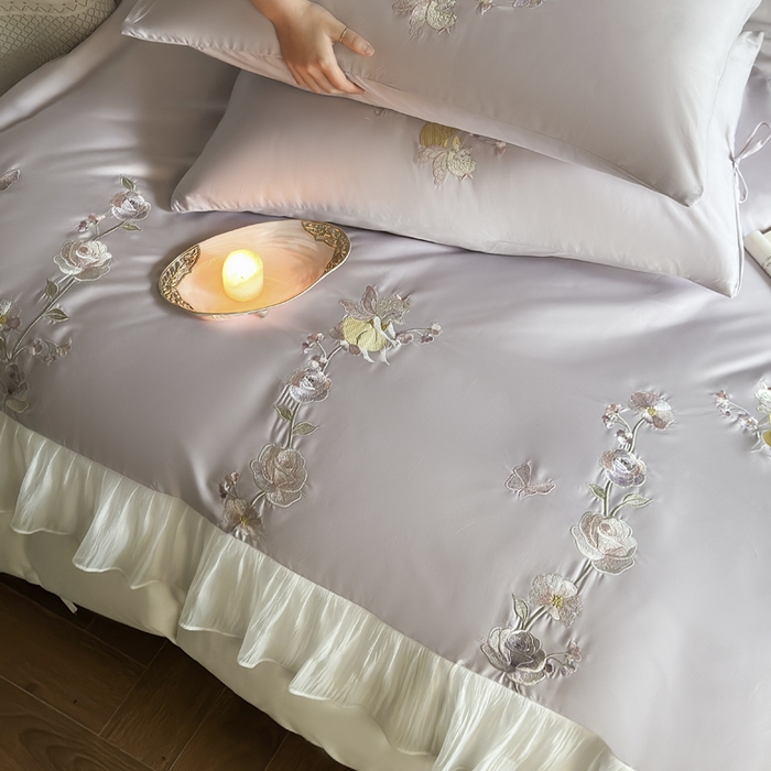 91家纺网 家纺一手货源 找家纺 树下 2026新款100支50S双股 刺绣A类高支高密贡缎长绒棉四件套-花信 花信紫