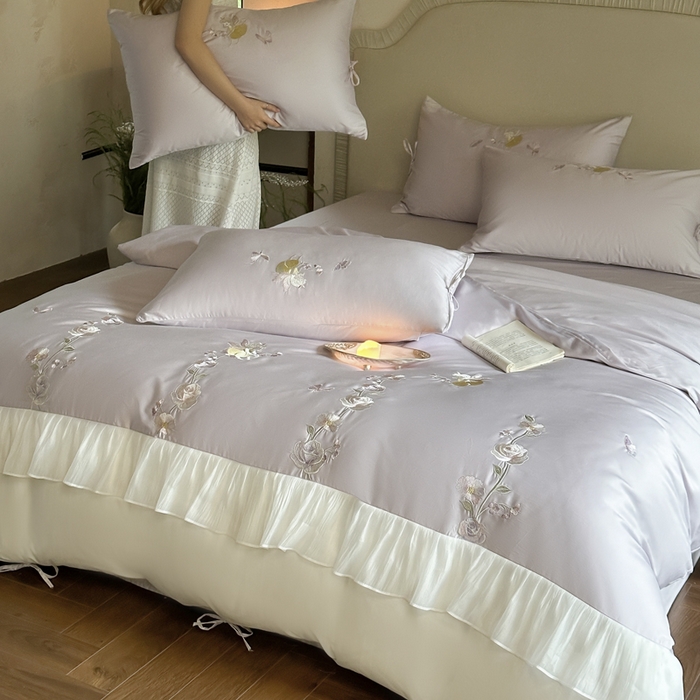 91家纺网 家纺一手货源 找家纺 树下 2026新款100支50S双股 刺绣A类高支高密贡缎长绒棉四件套-花信 花信紫