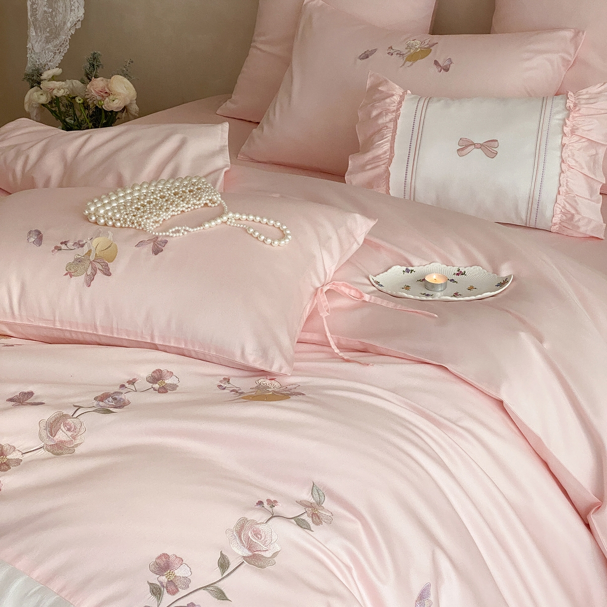 91家纺网 家纺一手货源 找家纺 （总）树下 2026新款100支50S双股 刺绣A类高支高密贡缎长绒棉四件套-花信