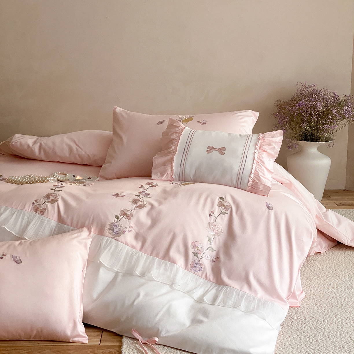 91家纺网 家纺一手货源 找家纺 （总）树下 2026新款100支50S双股 刺绣A类高支高密贡缎长绒棉四件套-花信