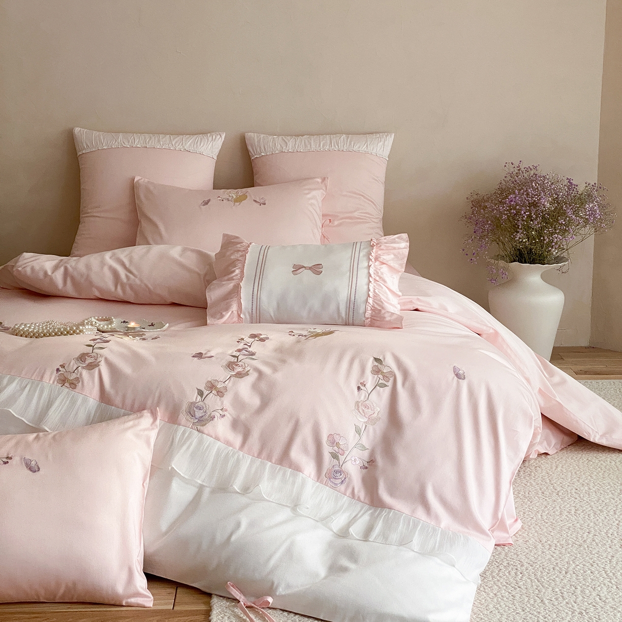 91家纺网 家纺一手货源 找家纺 （总）树下 2026新款100支50S双股 刺绣A类高支高密贡缎长绒棉四件套-花信