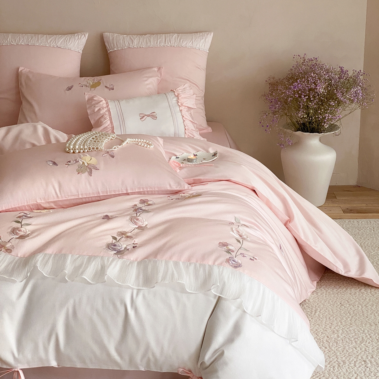 91家纺网 家纺一手货源 找家纺 （总）树下 2026新款100支50S双股 刺绣A类高支高密贡缎长绒棉四件套-花信