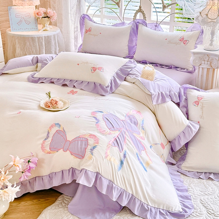 91家纺网 家纺一手货源 找家纺 绒棉世家 2026新款水洗棉贴布绣专版四件套 邂逅蝴蝶结紫