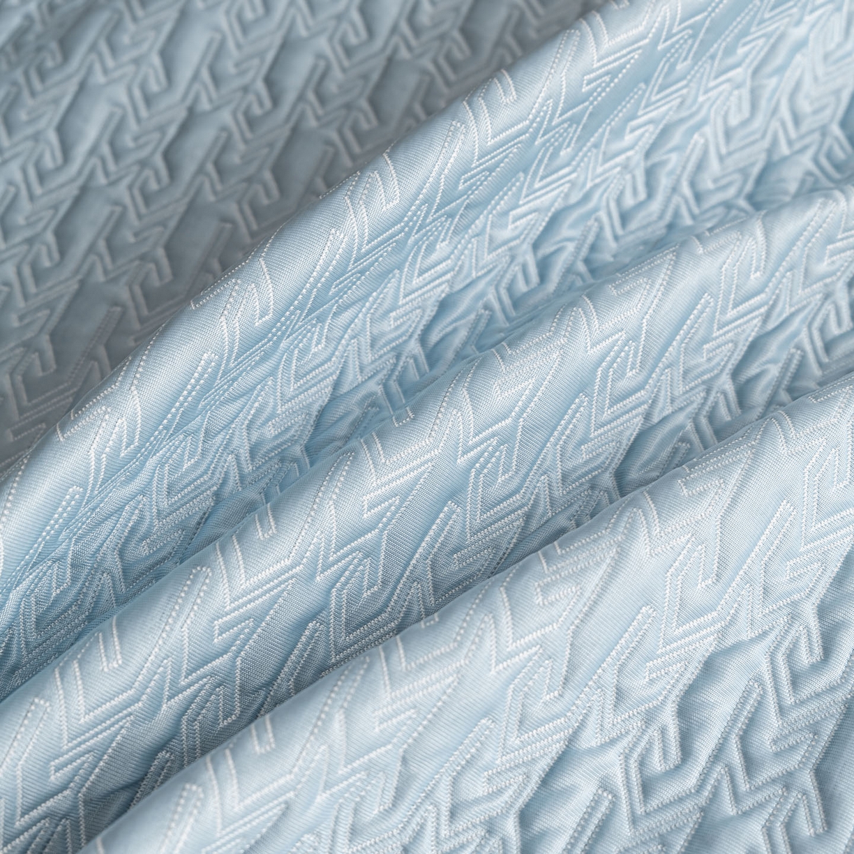 91家纺网 家纺一手货源 找家纺 慕木家纺 2026新款A类复合三明治PE乙纶提花冰豆豆凉席床笠海之恋系列（提供买家秀） 海之恋-蓝床席款