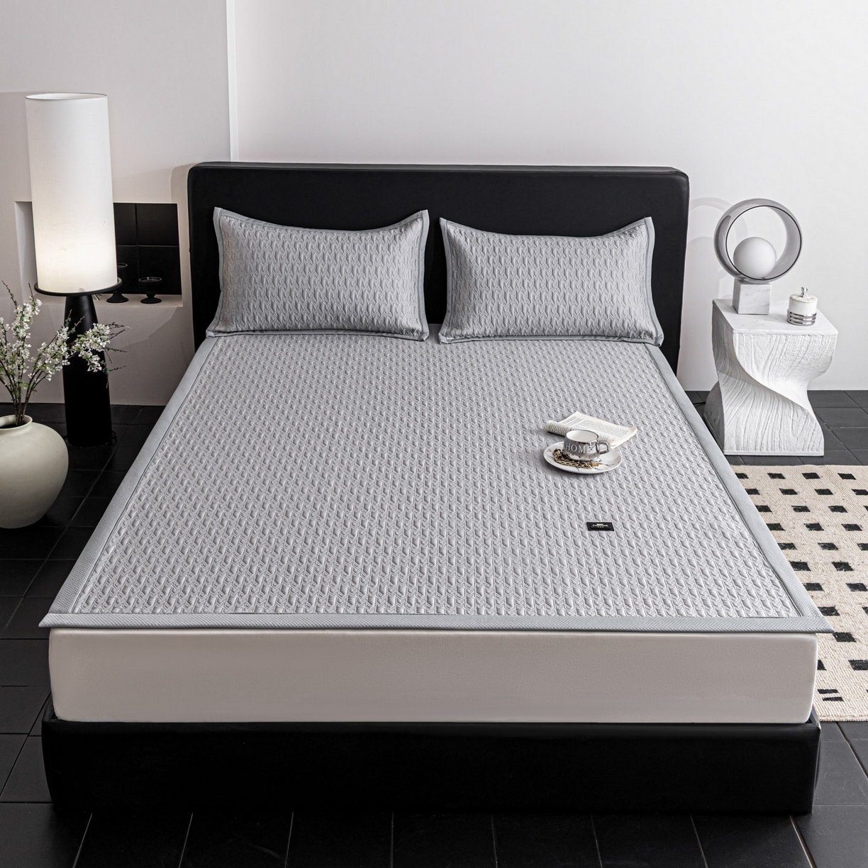 91家纺网 家纺一手货源 找家纺 慕木家纺 2026新款A类复合三明治PE乙纶提花冰豆豆凉席床笠海之恋系列（提供买家秀） 海之恋-灰床席款