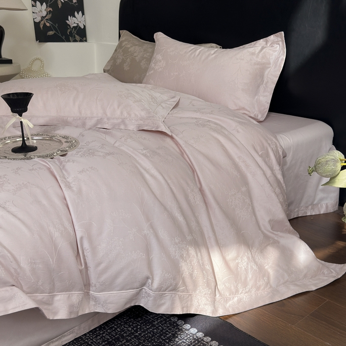 91家纺网 家纺一手货源 找家纺 睡棉坊 2026新款双股长绒棉四件套埋绳款全棉提花四件套 千恋花-糖花粉