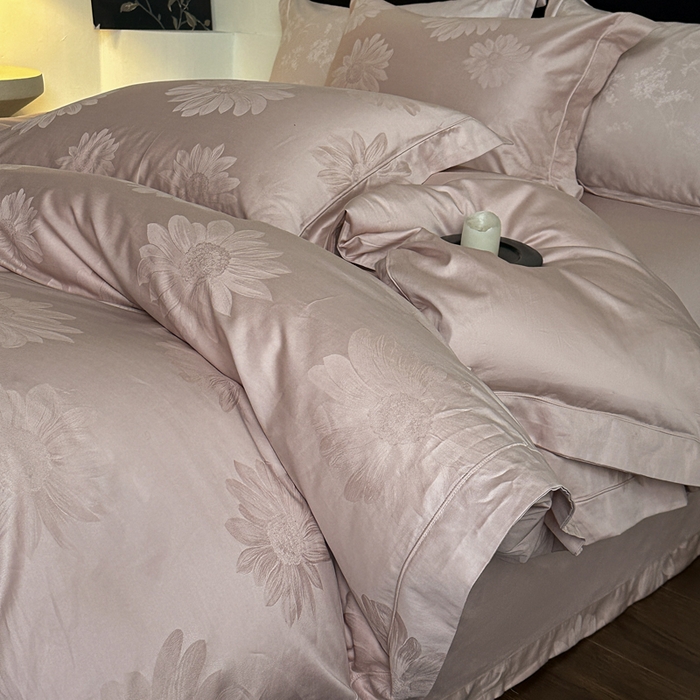 91家纺网 家纺一手货源 找家纺 睡棉坊 2026新款双股长绒棉四件套埋绳款全棉提花四件套 浮光浅梦-浅粉