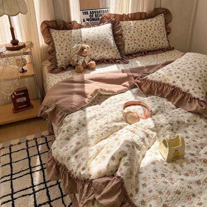 91家纺网 家纺一手货源 找家纺 禾沐 2026新款床盖款花边夏被四件套 典雅