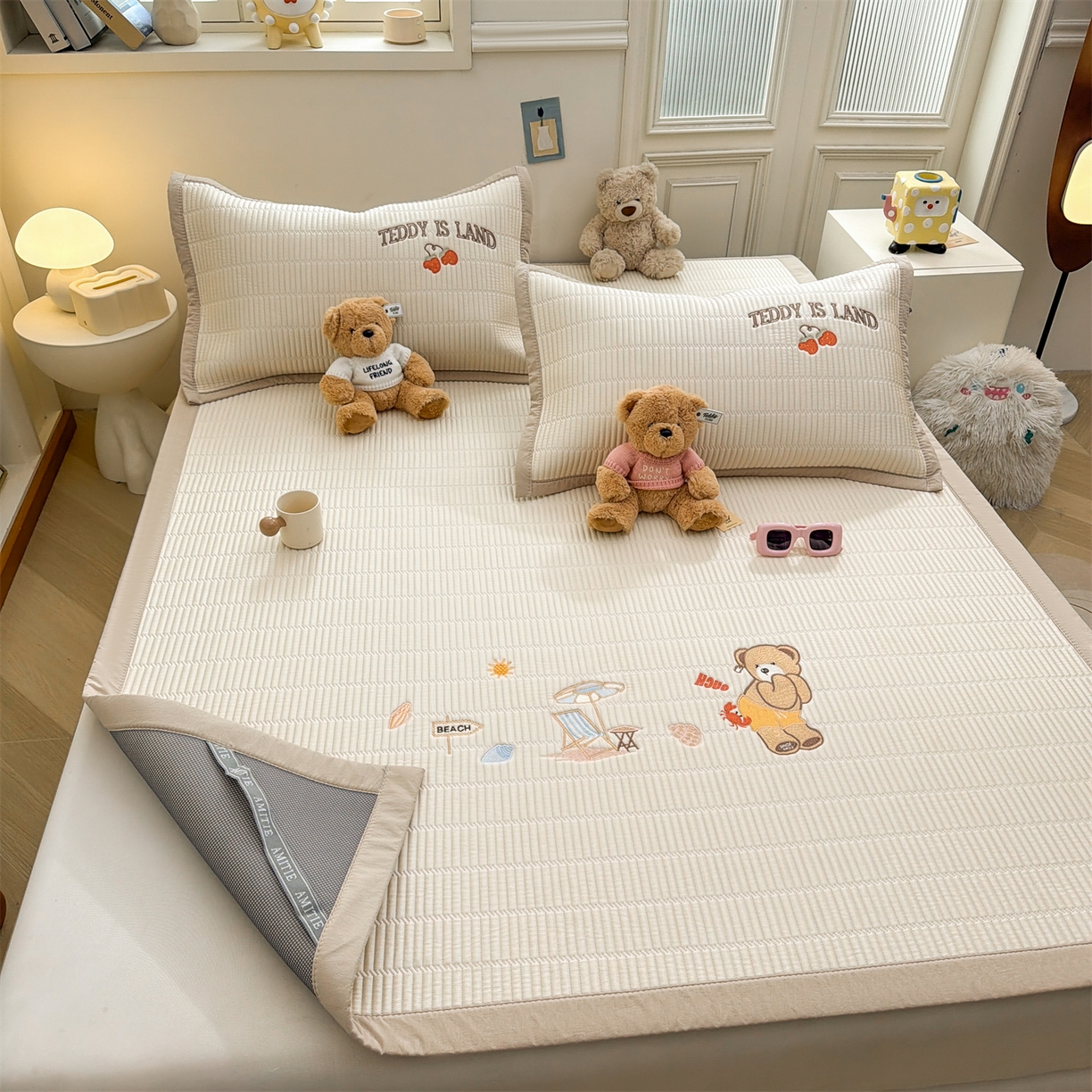 91家纺网 家纺一手货源 找家纺 （总）慕木家纺 2026新款A类高端刺绣pe乙纶冰豆豆席爱兰系列正版授权（提供买家秀）