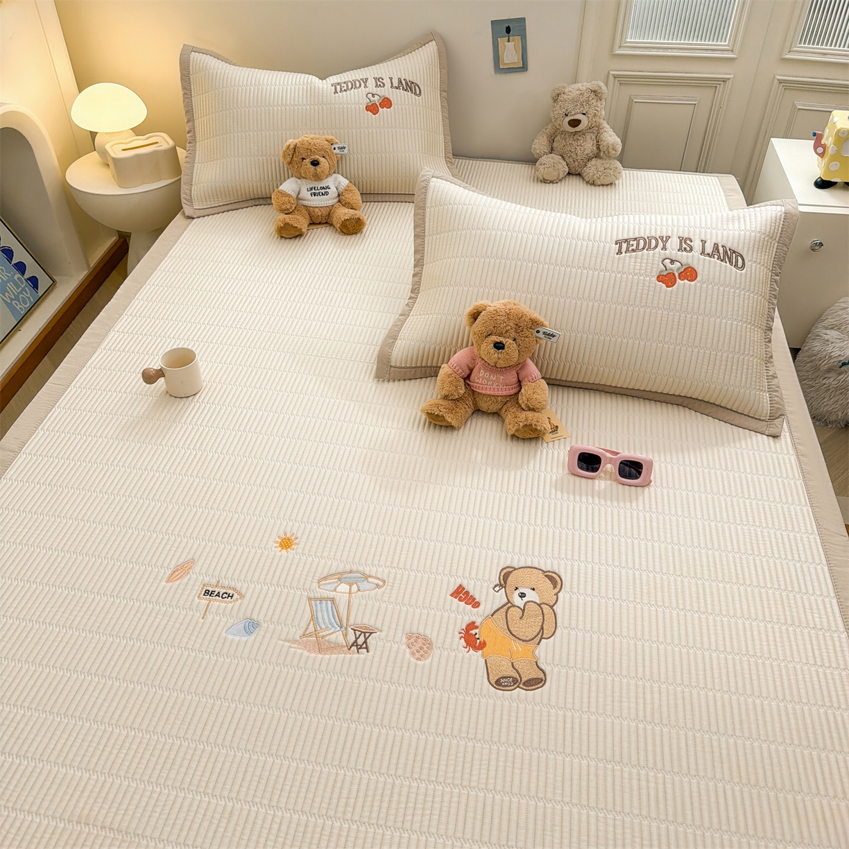 91家纺网 家纺一手货源 找家纺 （总）慕木家纺 2026新款A类高端刺绣pe乙纶冰豆豆席爱兰系列正版授权（提供买家秀）